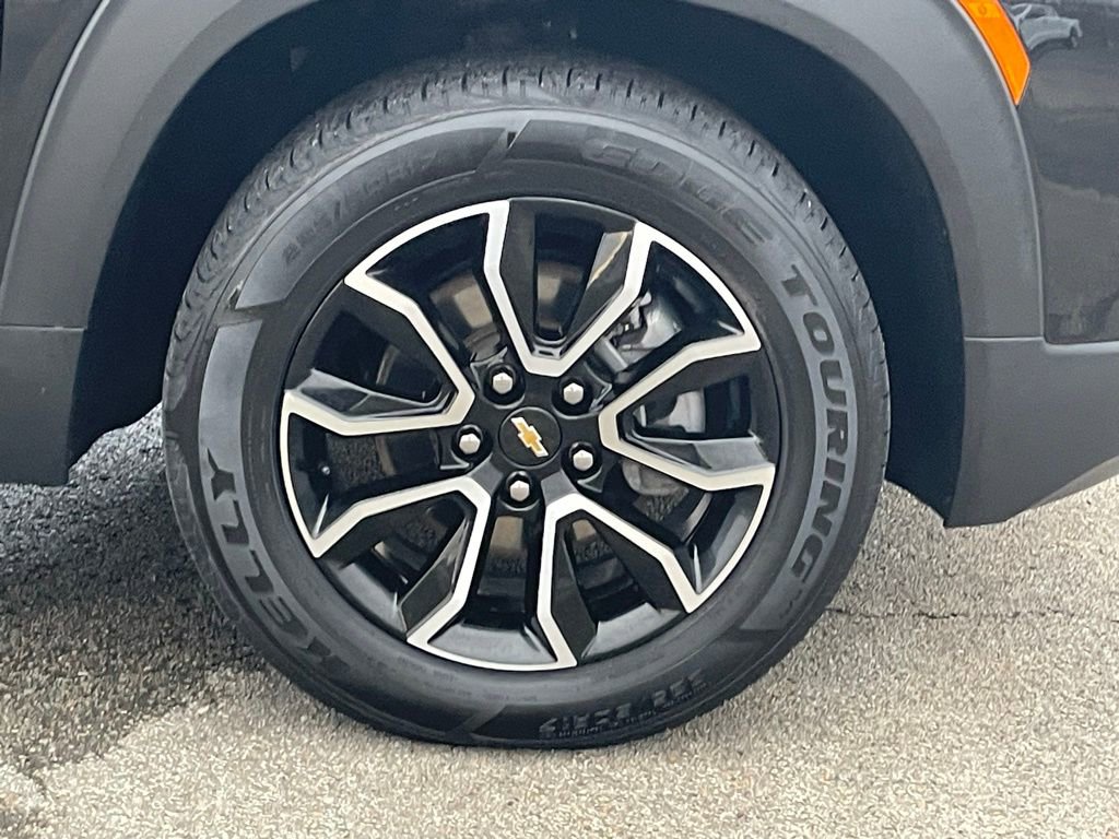 Used 2021 Chevrolet TrailBlazer ACTIV w/ Technology Package image 9