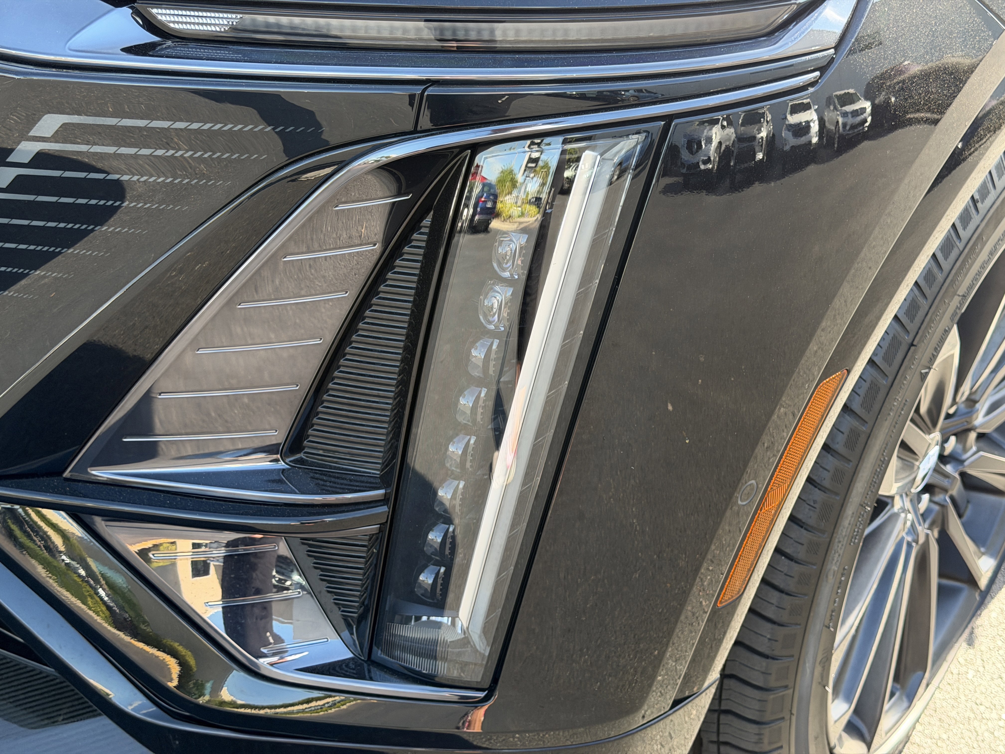 Certified 2026 Cadillac Lyriq V w/ Exterior Carbon Fiber Package image 8