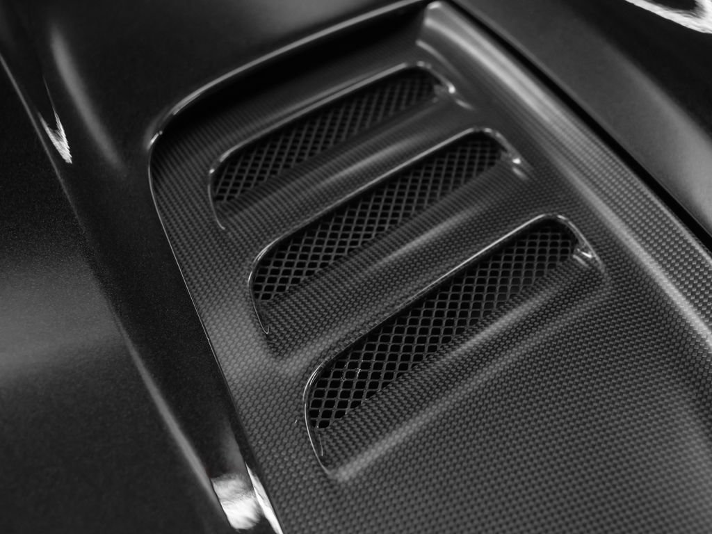Certified 2021 Ferrari F8 Tributo RWD image 39