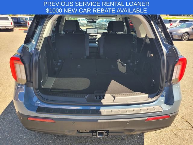 Used 2026 Ford Explorer Active AWD/4WD image 8
