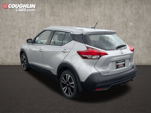 Certified 2020 Nissan Kicks SV FWD image 5