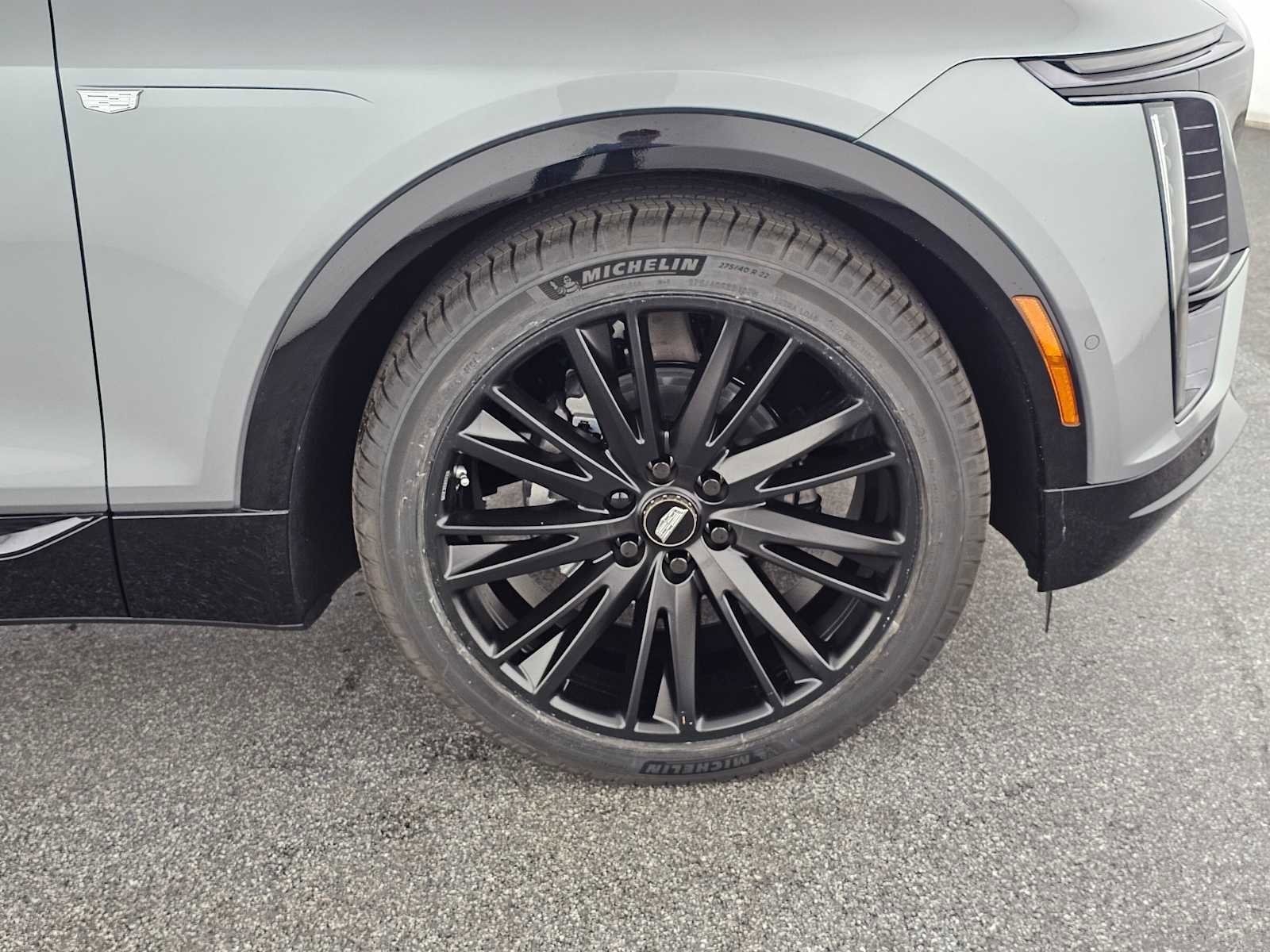 New 2026 Cadillac Lyriq Sport w/ LPO, Bronce Accent Package image 9