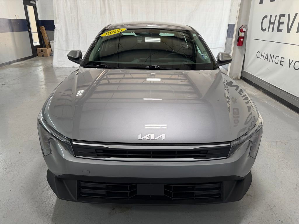 Used 2025 Kia K4 FWD image 38