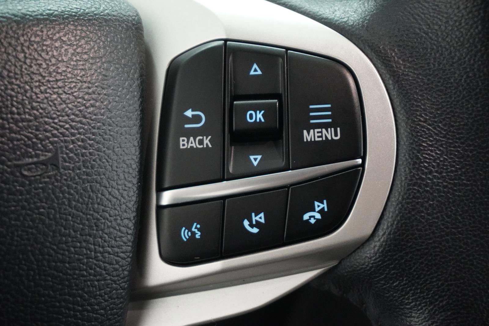 Used 2023 Ford Explorer XLT w/ Equipment Group 202A RWD image 23