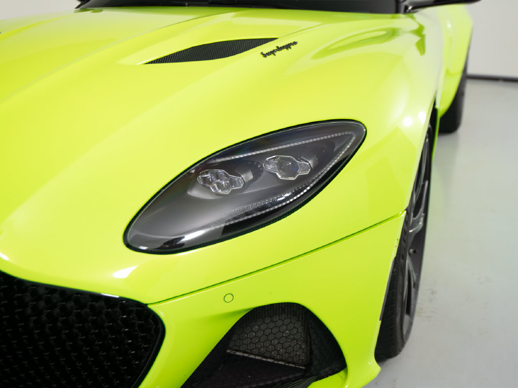 Used 2022 Aston Martin DBS Superleggera RWD image 37