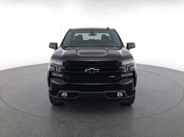 Used 2021 Chevrolet Silverado 1500 RST w/ Convenience Package II AWD/4WD image 2