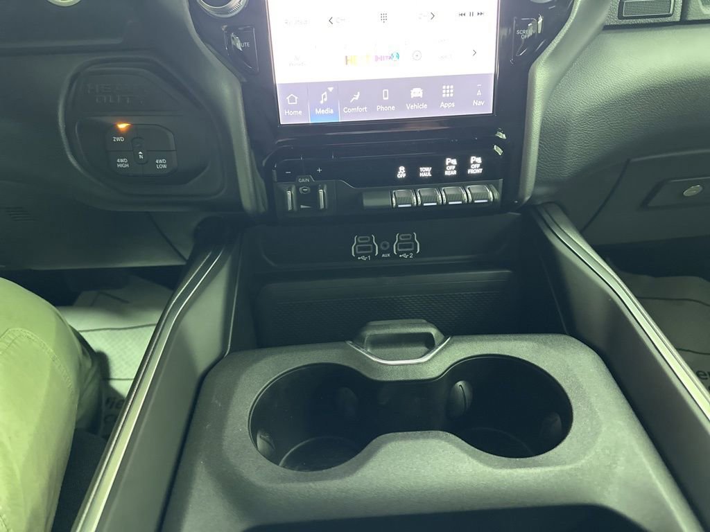 New 2026 RAM 2500 Big Horn AWD/4WD image 39