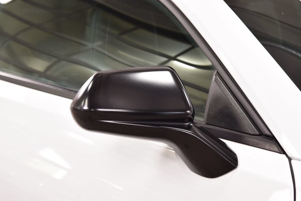 Used 2021 Chevrolet Camaro SS RWD image 19