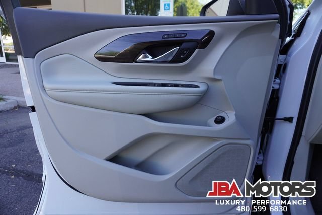Used 2020 GMC Terrain Denali w/ Denali Premium Package FWD image 95