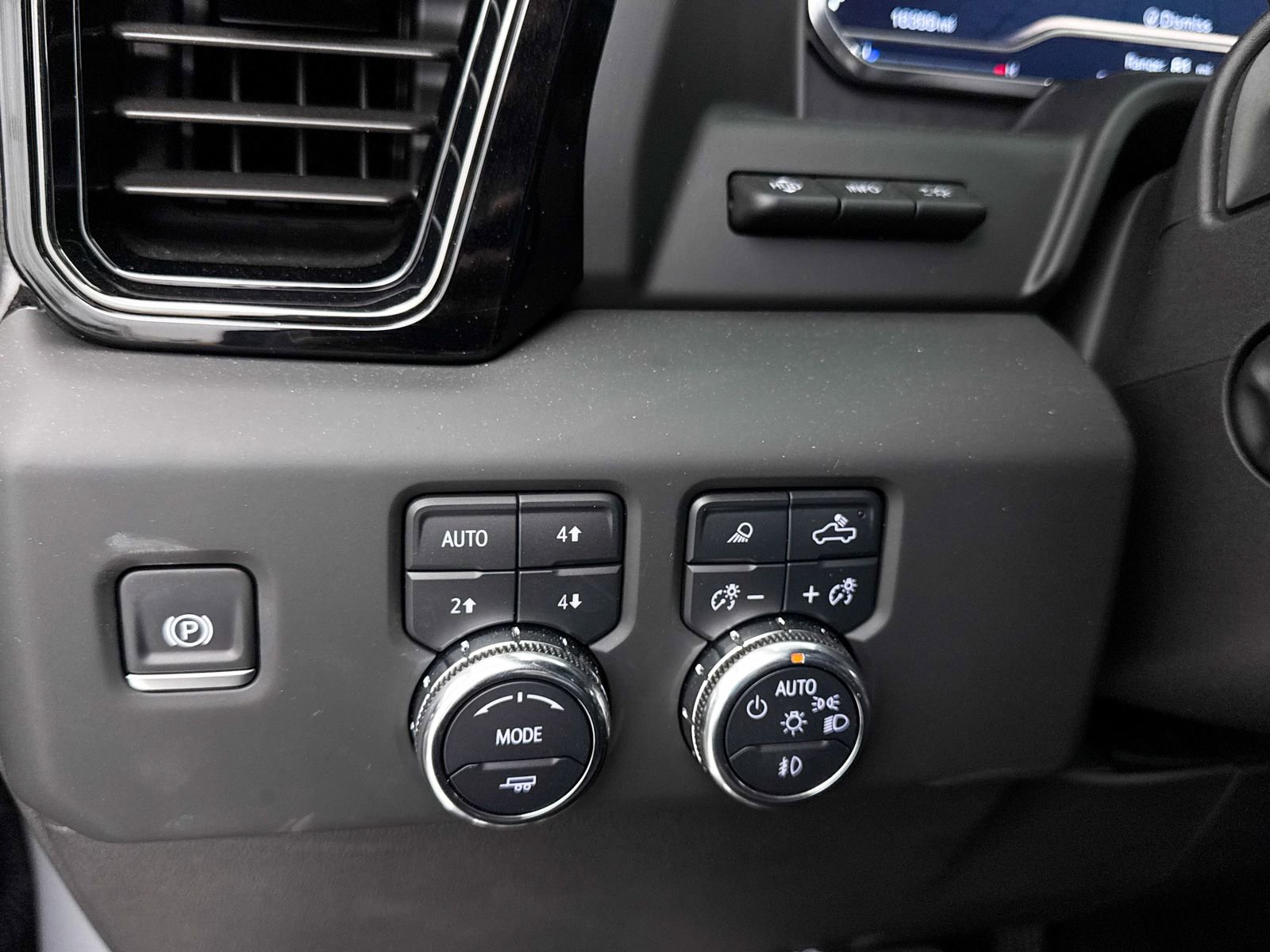 Used 2024 GMC Sierra 1500 AT4X AWD/4WD image 12