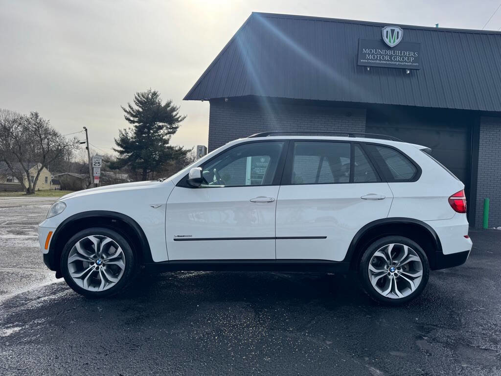 Used 2011 BMW X5 xDrive50i w/ Technology Pkg image 2
