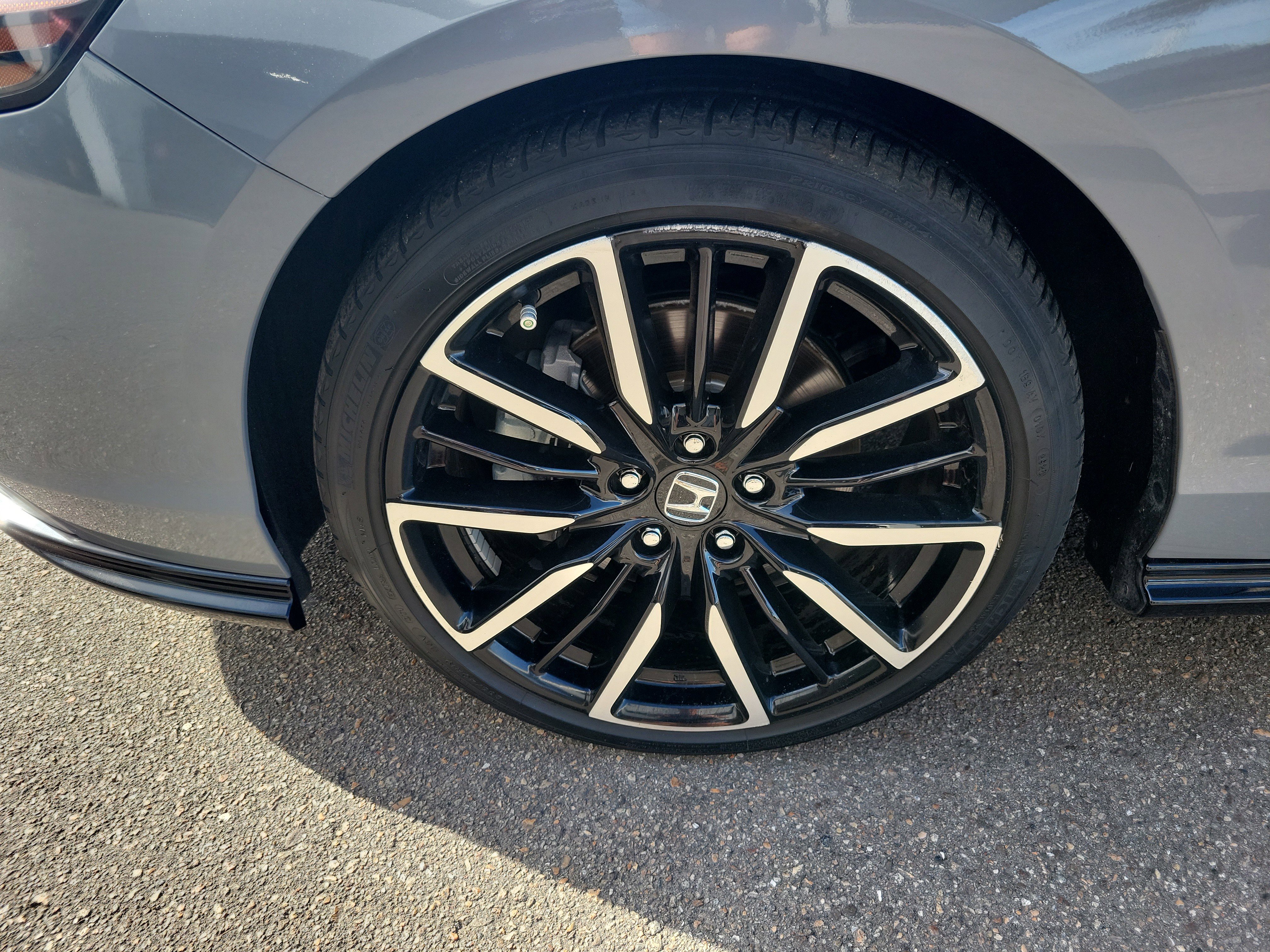 Used 2023 Honda Accord Touring image 8