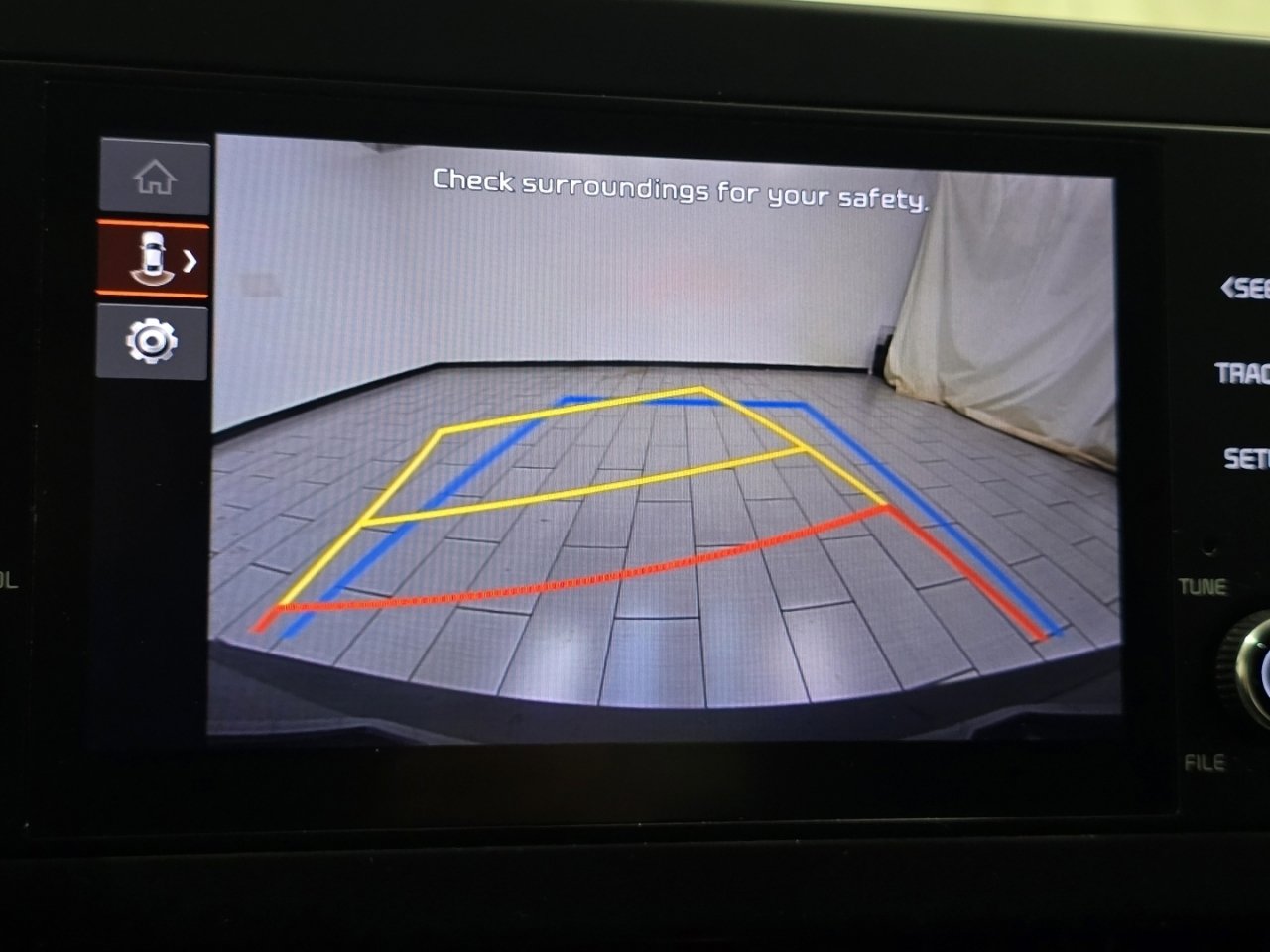 Used 2024 Kia Sportage LX FWD image 5