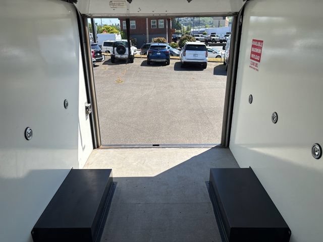 Used 2023 Ford Transit 350 DRW RWD image 32