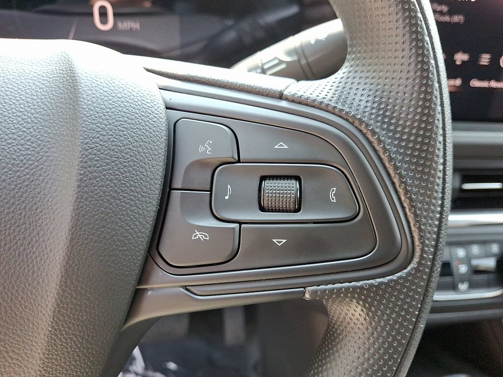 Used 2024 Buick Envista Preferred w/ Convenience II Package FWD image 21