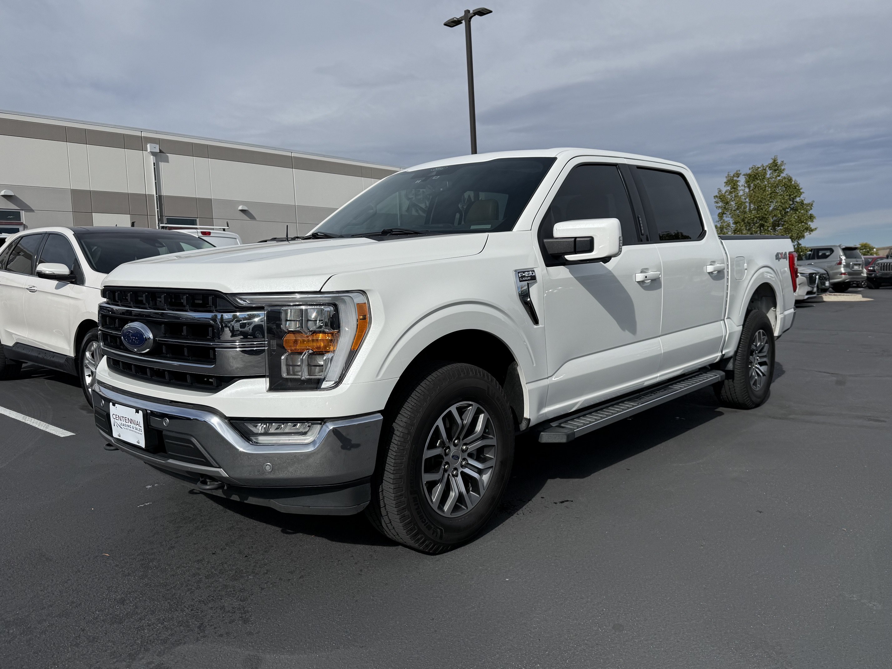 Used 2021 Ford F150 Lariat w/ Equipment Group 501A Mid AWD/4WD image 3