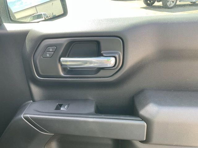 Used 2024 Chevrolet Silverado 1500 Custom image 23