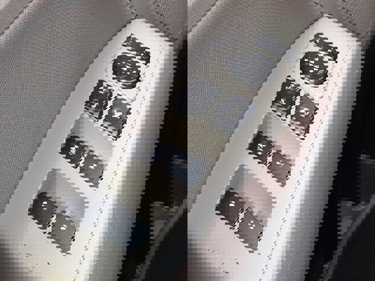 Used 2017 Hyundai Elantra SE image 20