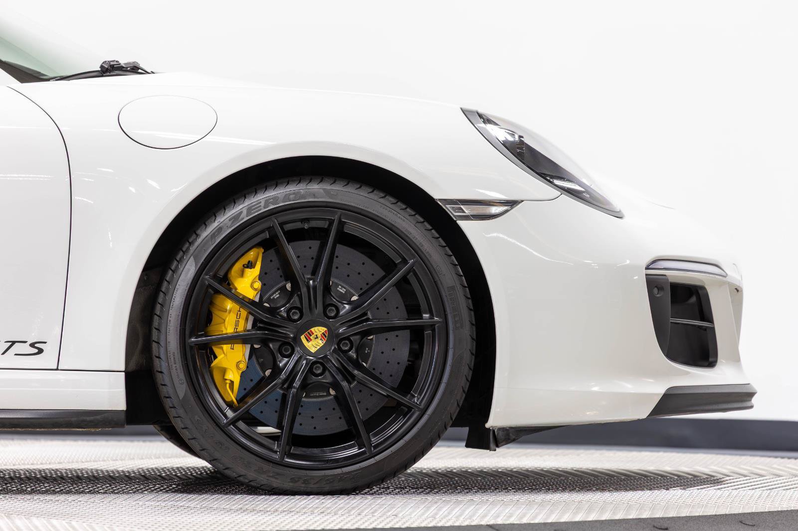Used 2019 Porsche 911 Carrera GTS RWD image 22