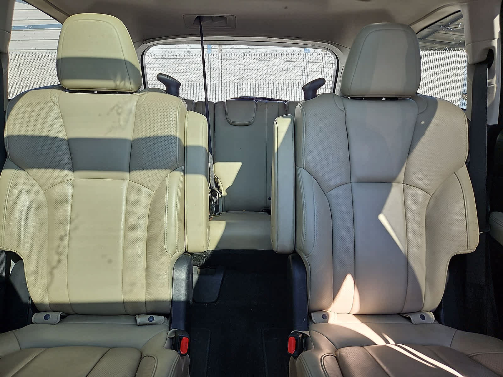 Used 2020 Subaru Ascent Limited w/ Technology Package AWD/4WD image 14