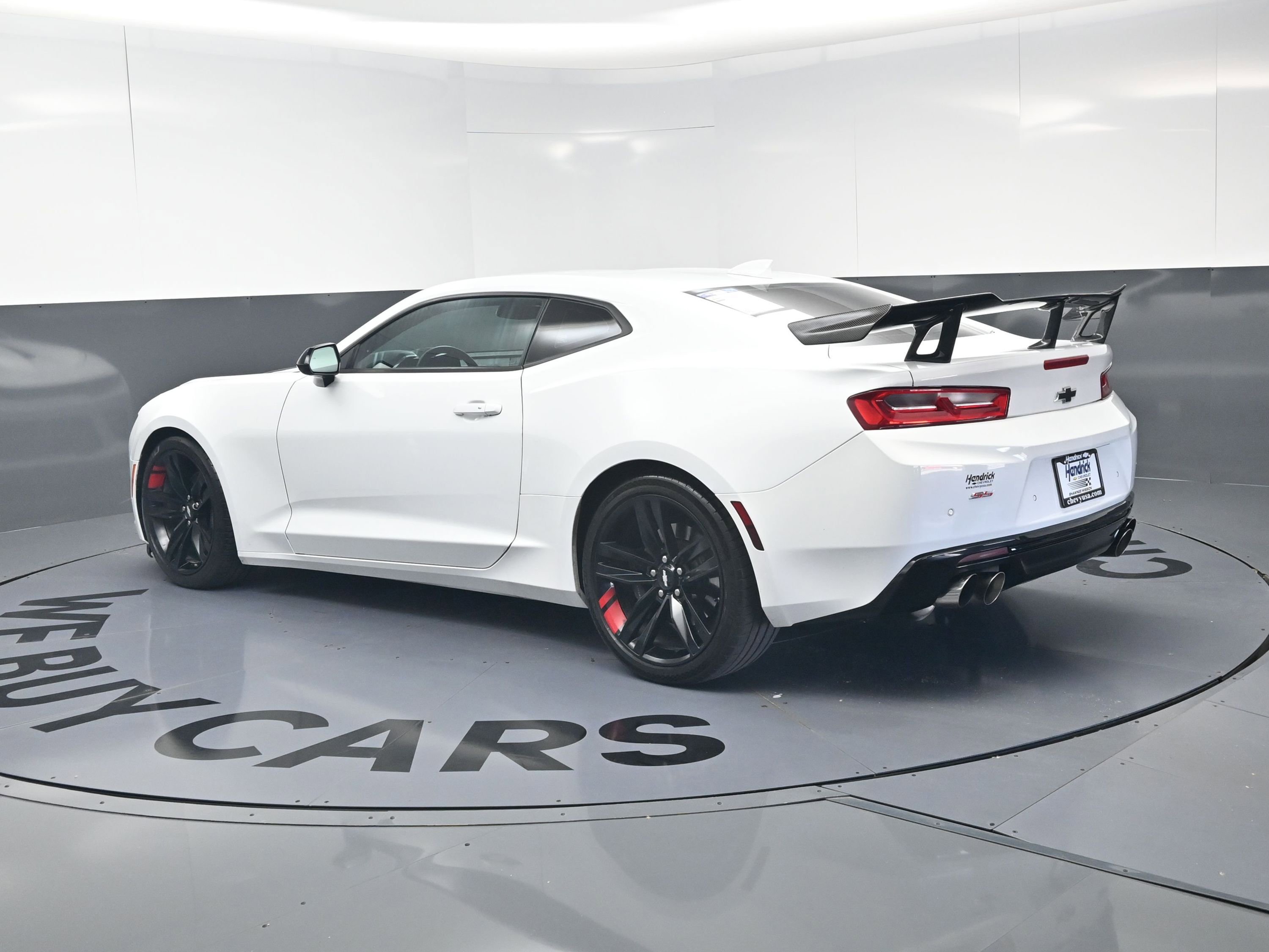 Used 2018 Chevrolet Camaro SS w/ Redline Edition RWD image 7