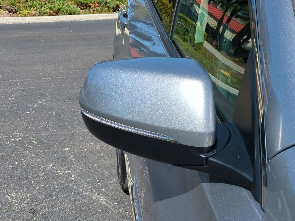 Used 2021 Acura RDX w/ Technology Package image 12