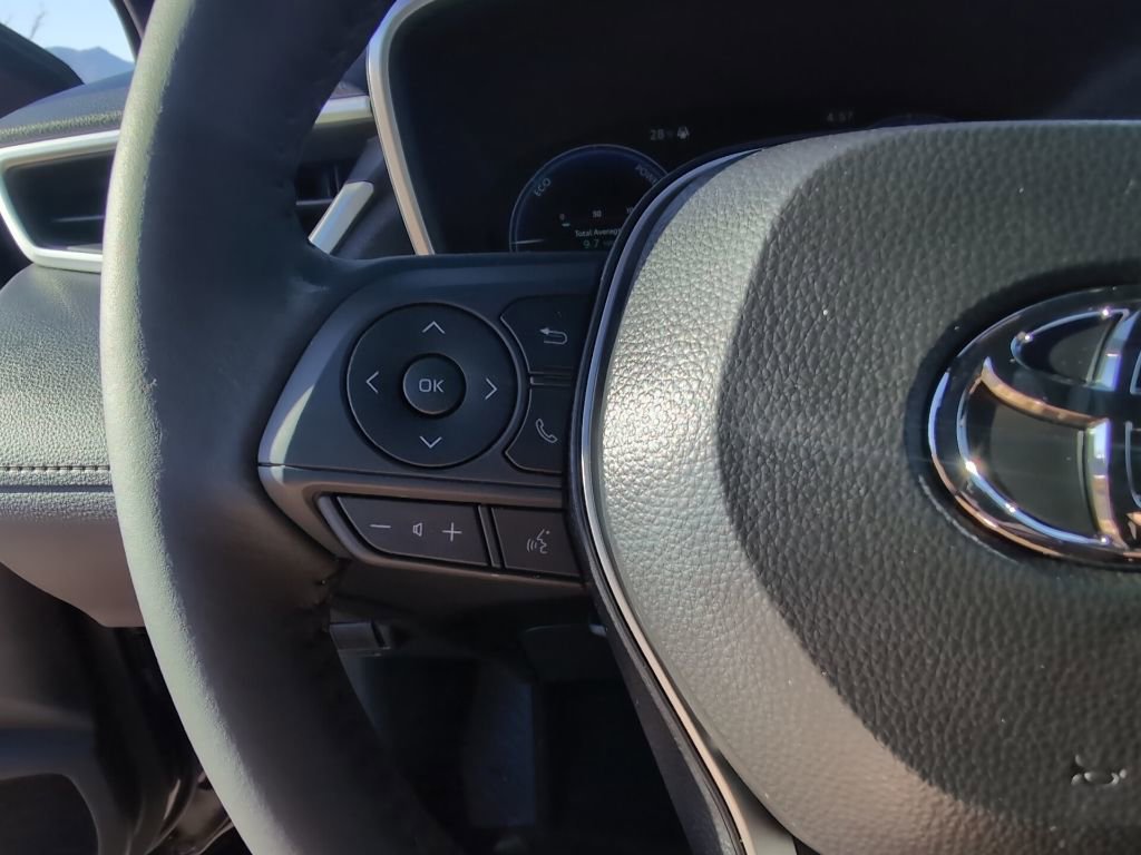 Used 2026 Toyota Corolla Cross XSE w/ Convenience Package image 12