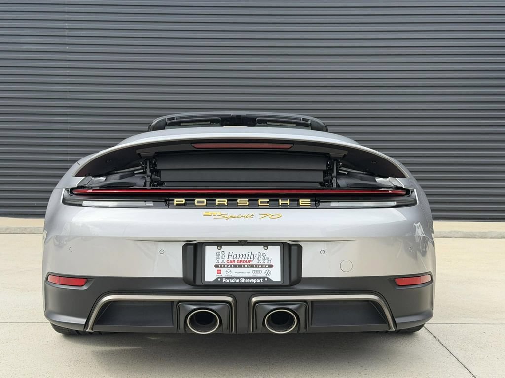 New 2026 Porsche 911 GTS RWD image 4