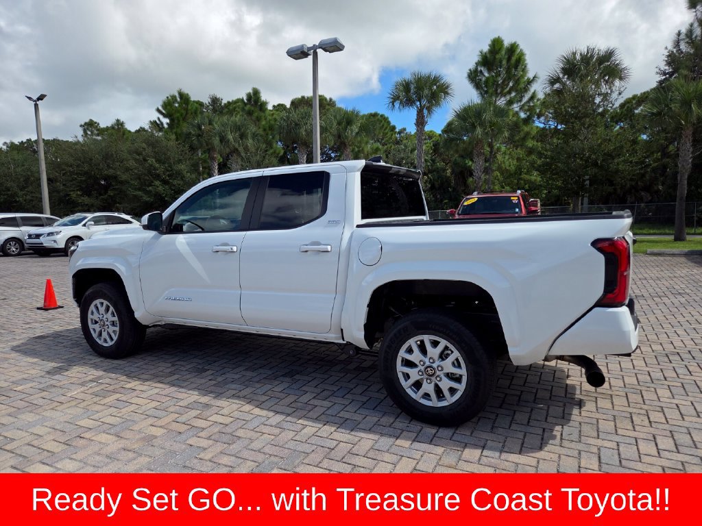 Used 2026 Toyota Tacoma SR5 AWD/4WD image 10