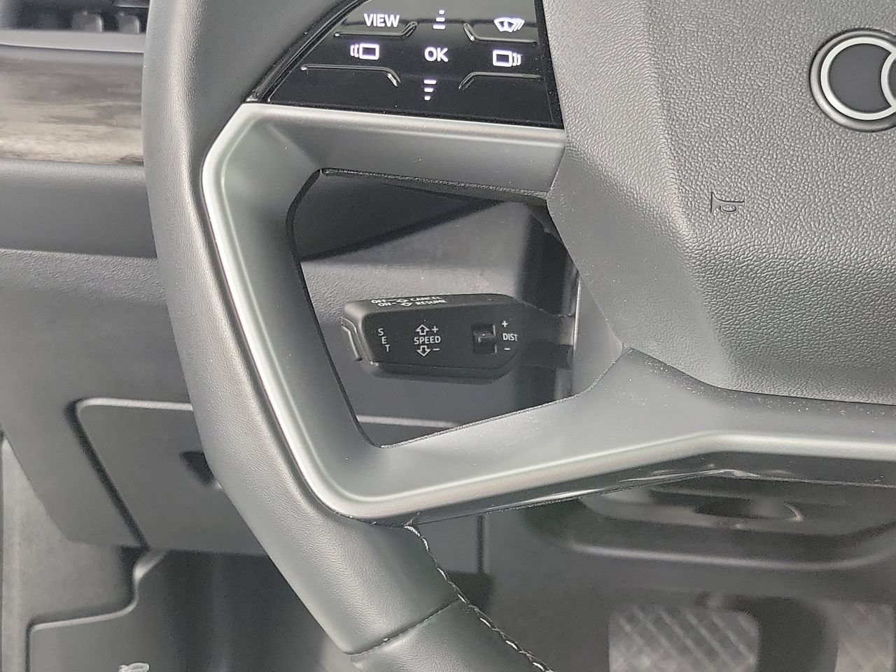 Used 2025 Audi Q5 Premium Plus w/ Premium Plus AWD/4WD image 22