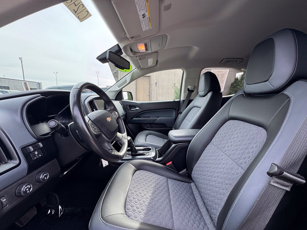 Used 2018 Chevrolet Colorado Z71 AWD/4WD image 23