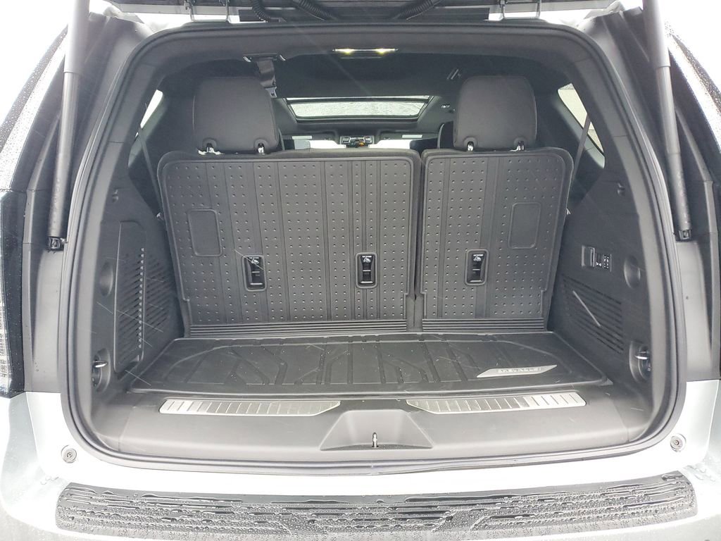 New 2026 Chevrolet Tahoe High Country image 7