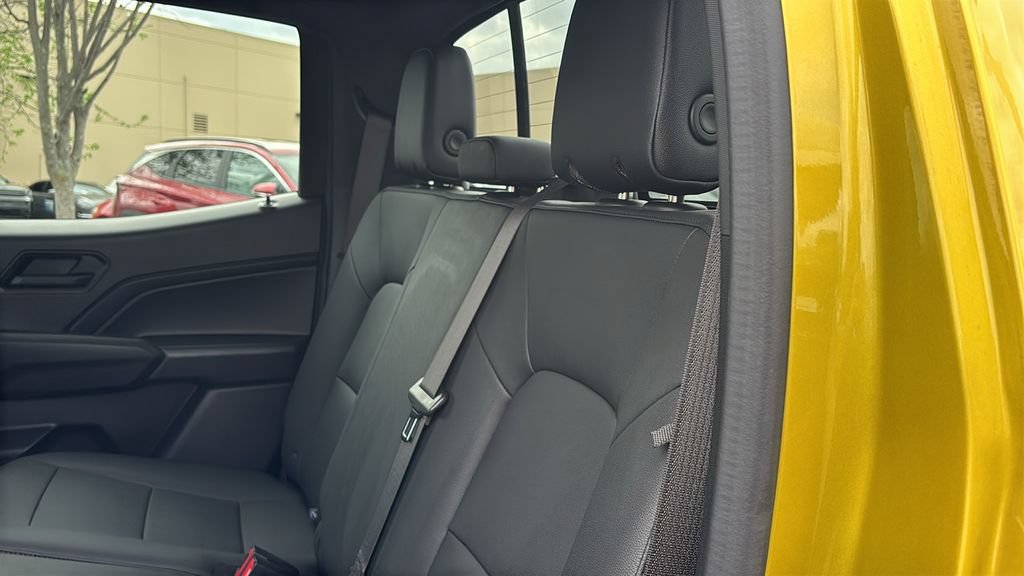 Used 2024 Chevrolet Colorado Trail Boss AWD/4WD image 30