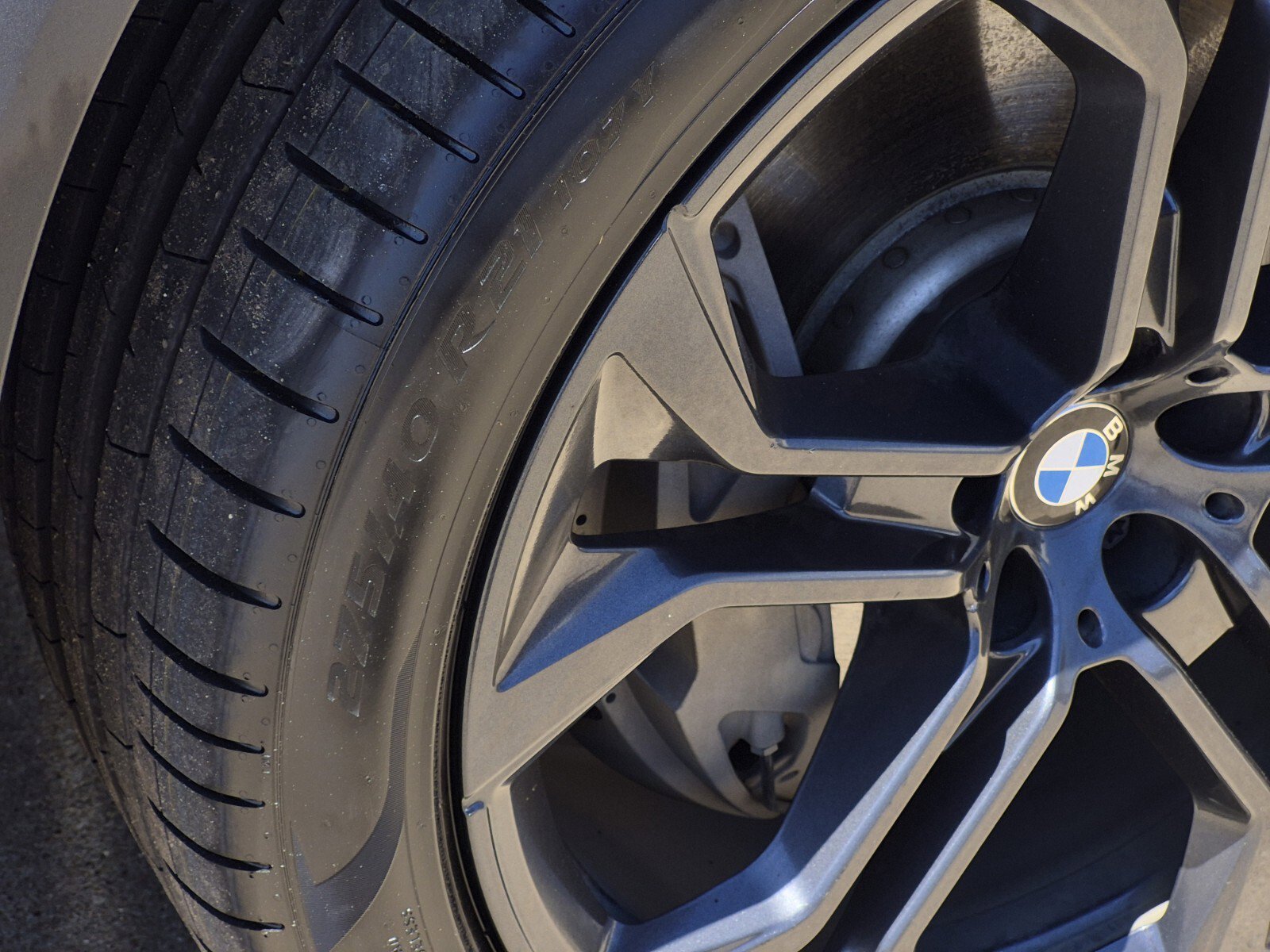 Used 2019 BMW X5 xDrive50i w/ Premium Package 2 AWD/4WD image 7