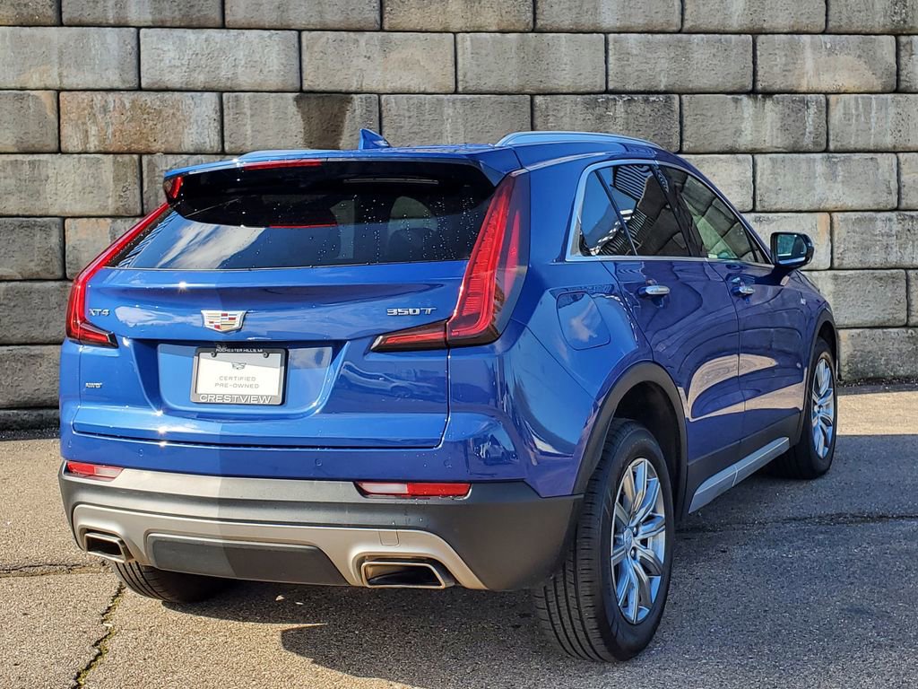 Certified 2023 Cadillac XT4 Premium Luxury w/ Cold Weather Package AWD/4WD image 5