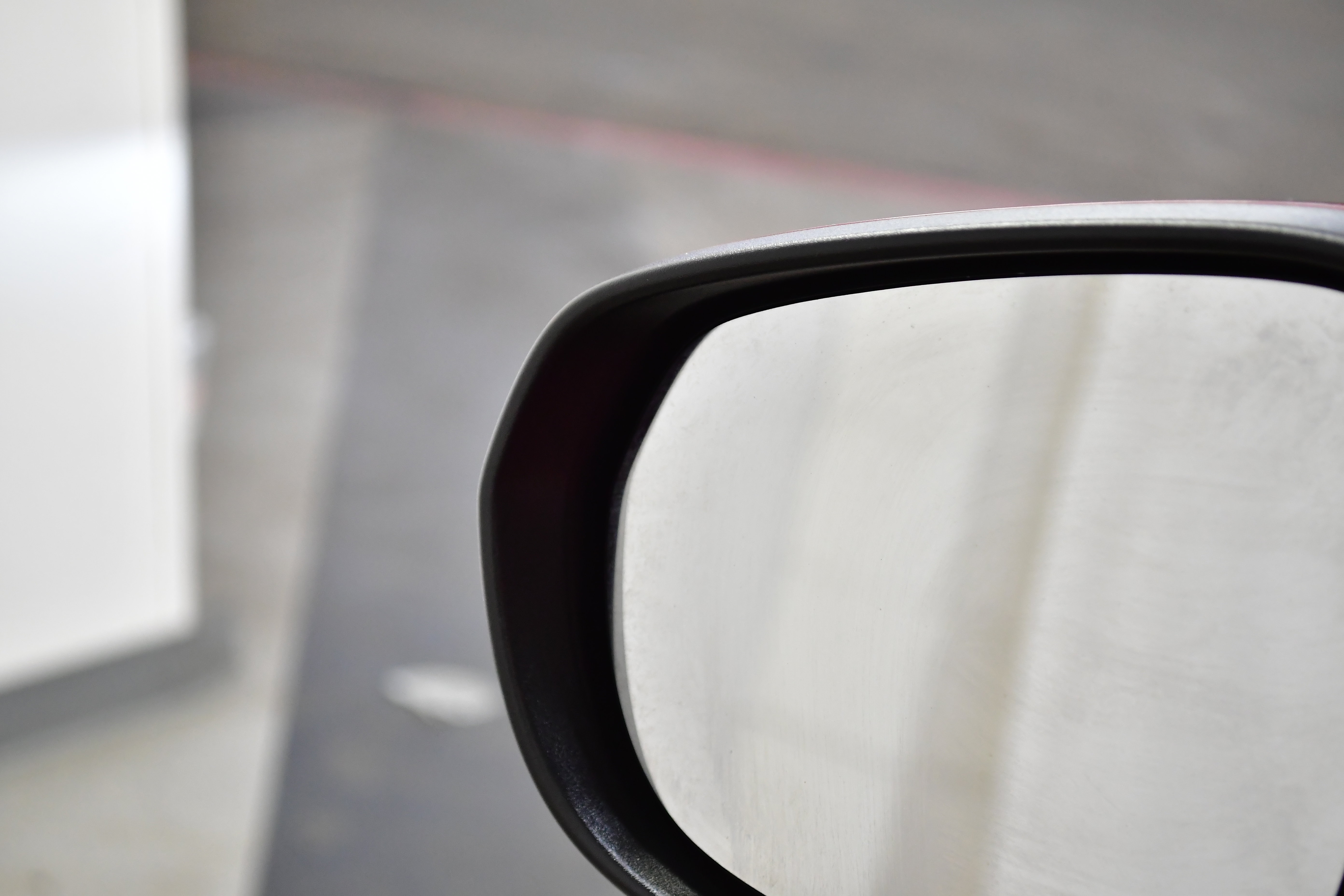 Used 2025 Chevrolet Trax LT w/ LT Convenience Package image 22