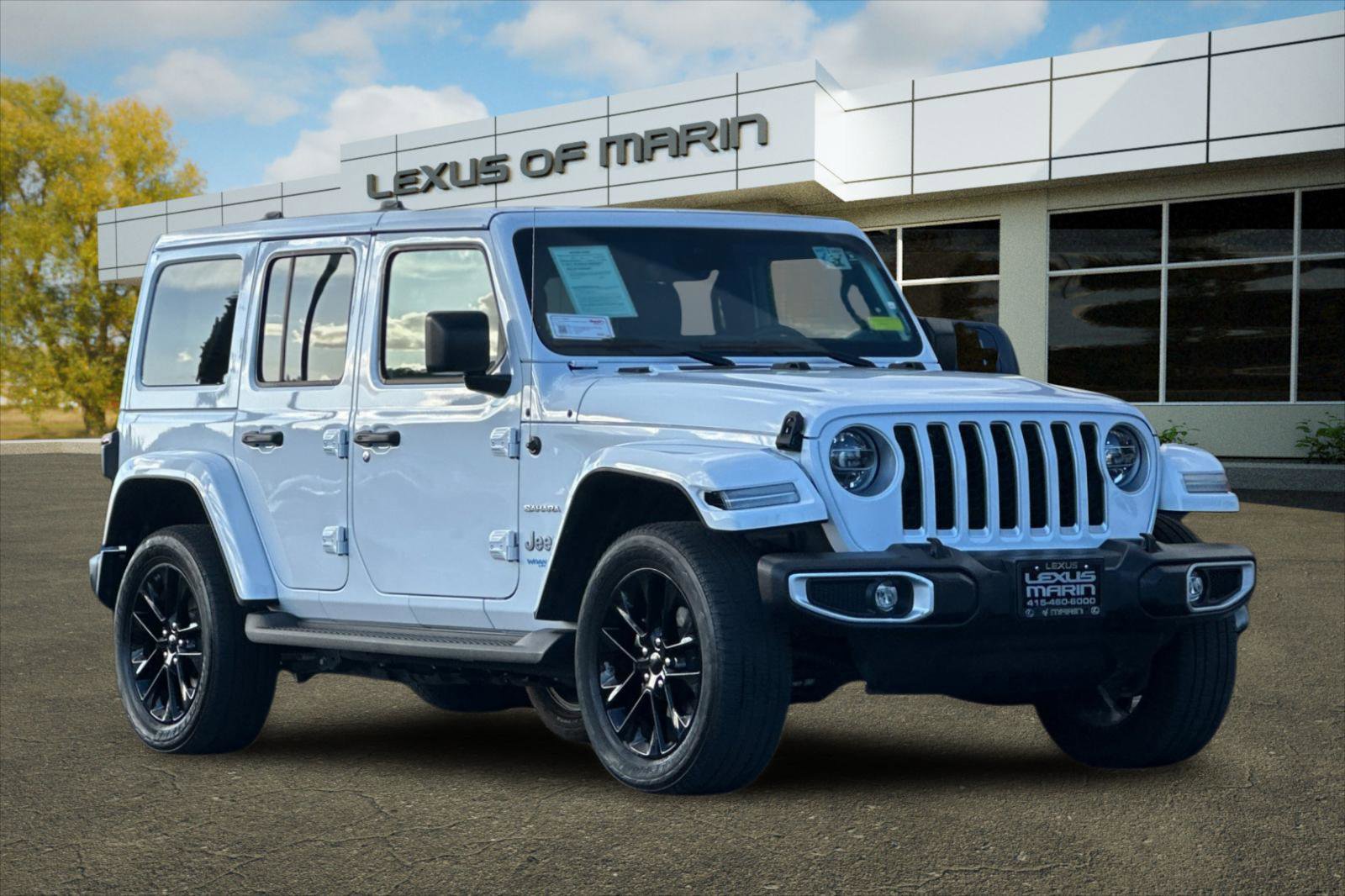 Used 2021 Jeep Wrangler Unlimited Sahara w/ Cold Weather Group image 6