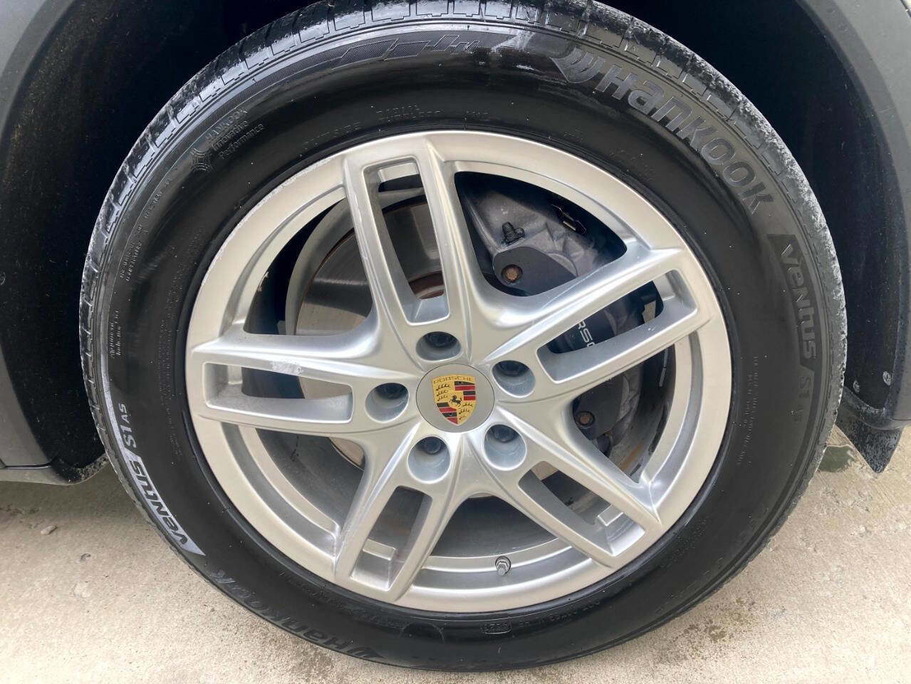 Used 2014 Porsche Cayenne AWD/4WD image 44