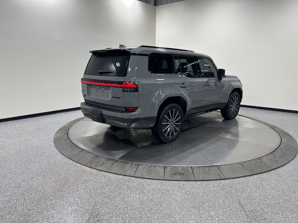 Used 2025 Lexus GX 550 image 5