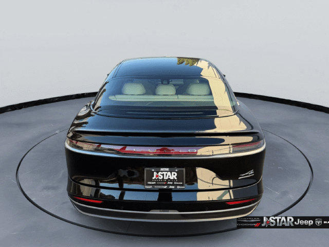 Used 2024 Lucid Air Touring AWD/4WD image 5