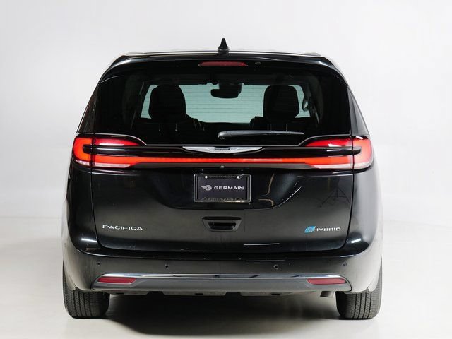 Used 2023 Chrysler Pacifica Limited FWD image 8