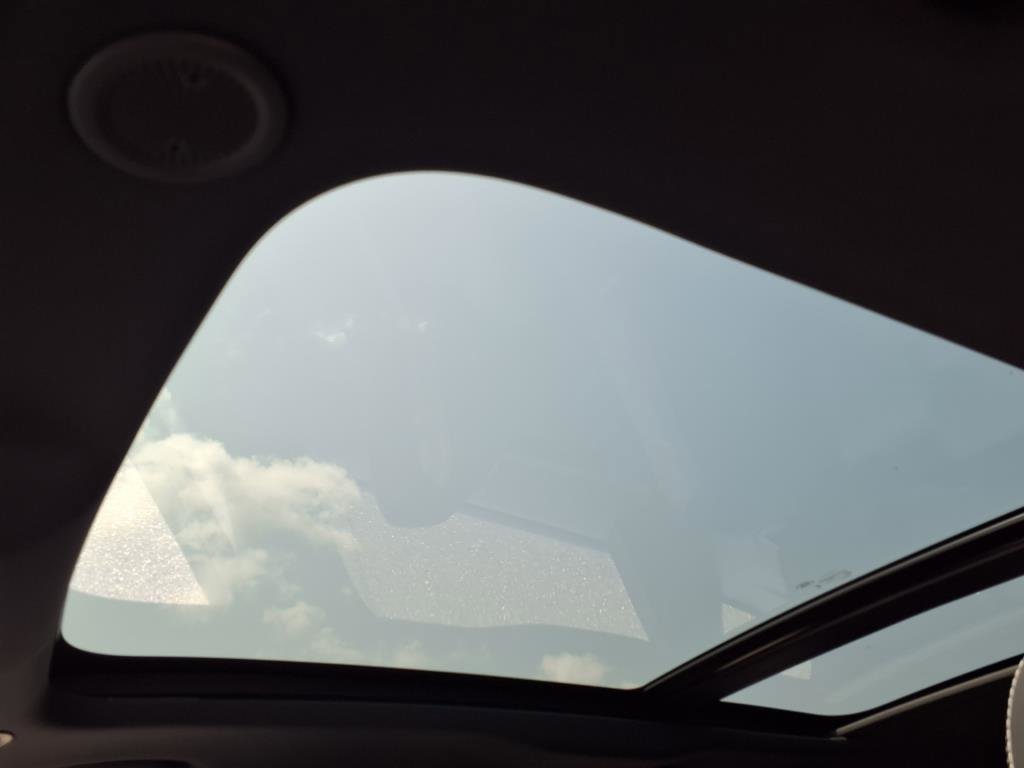 New 2026 Jaguar F-PACE R-Dynamic S image 19