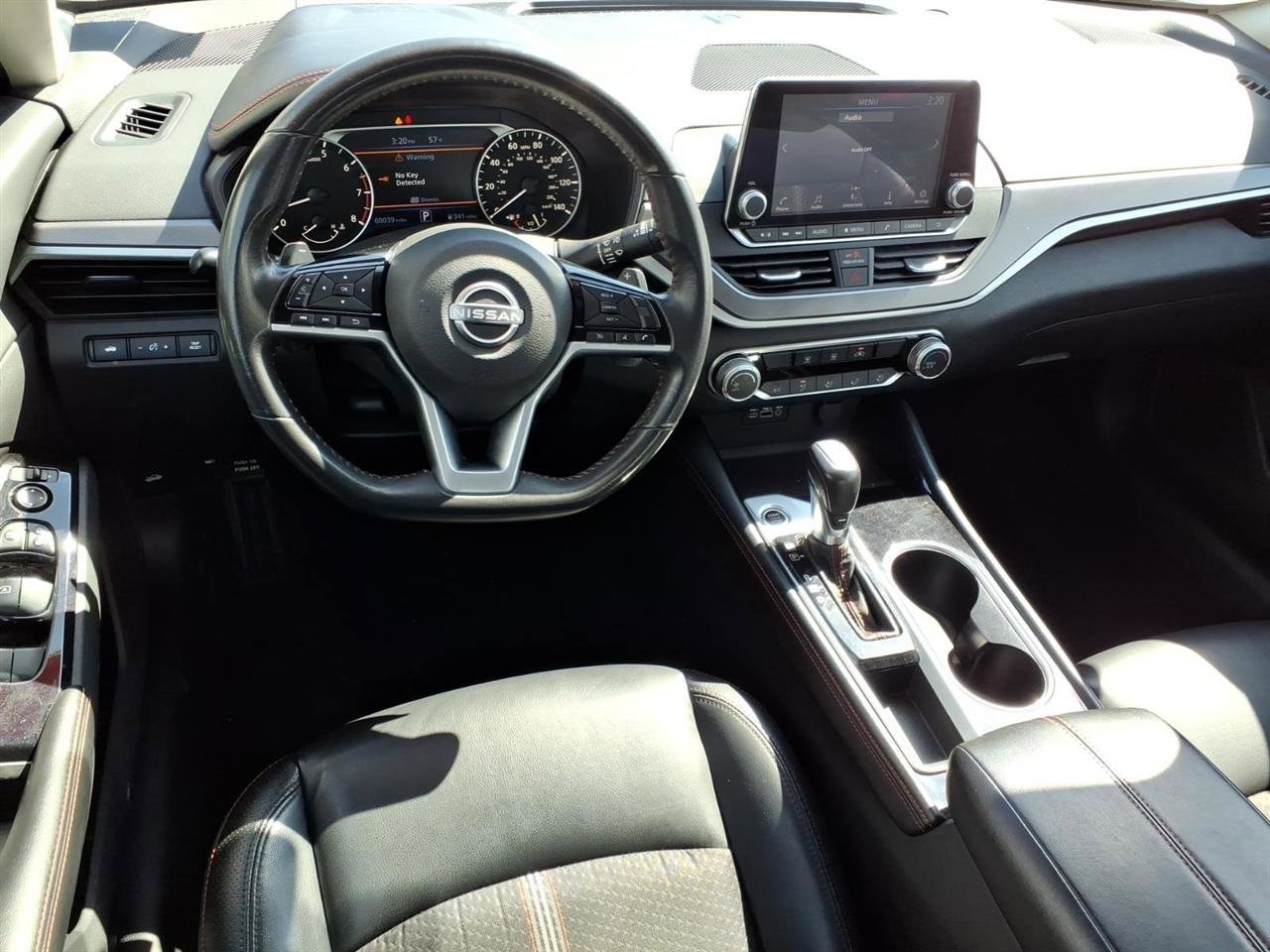Used 2024 Nissan Altima 2.5 SR image 9