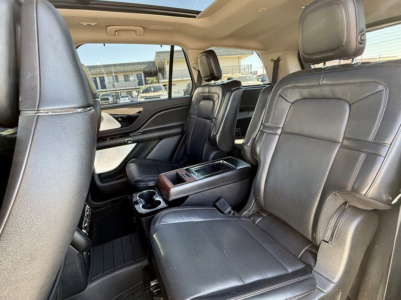 Used 2020 Lincoln Aviator Grand Touring w/ Equipment Group 302A image 37