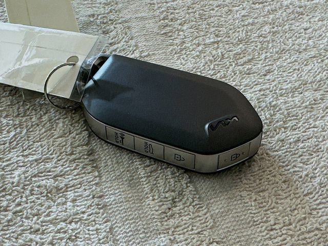 Used 2025 Kia K4 LX image 26