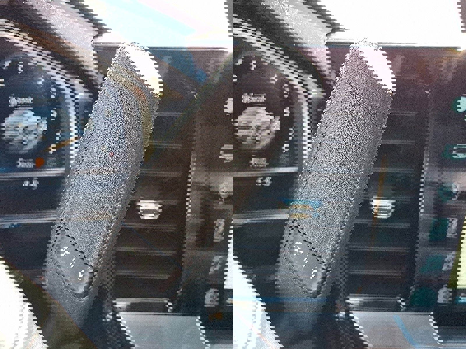 Used 2022 Chevrolet Silverado 1500 LT image 13