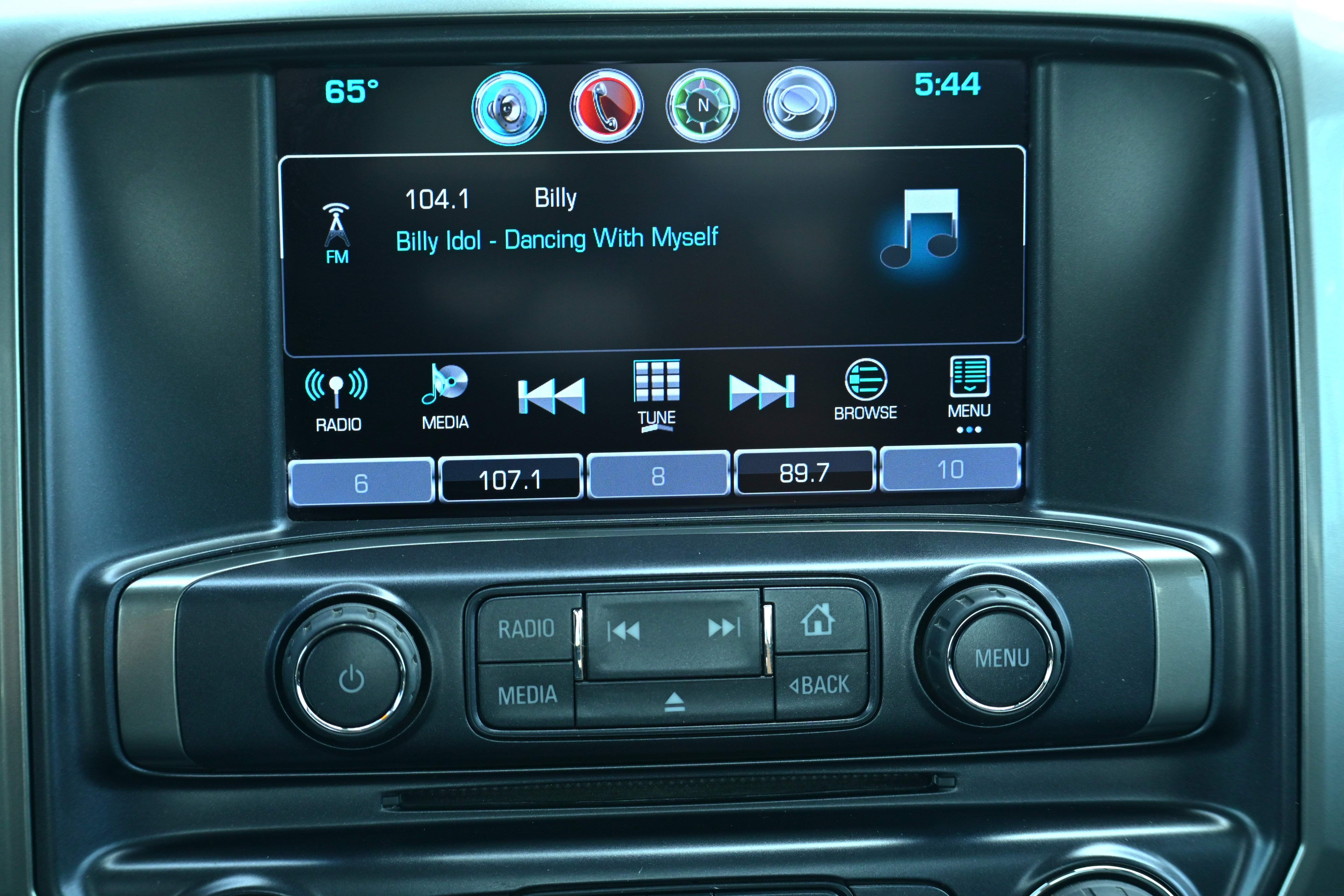 Used 2018 Chevrolet Silverado 1500 LT w/ All Star Edition image 17