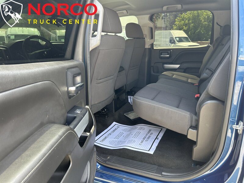 Used 2018 Chevrolet Silverado 1500 LT w/ All Star Edition AWD/4WD image 11