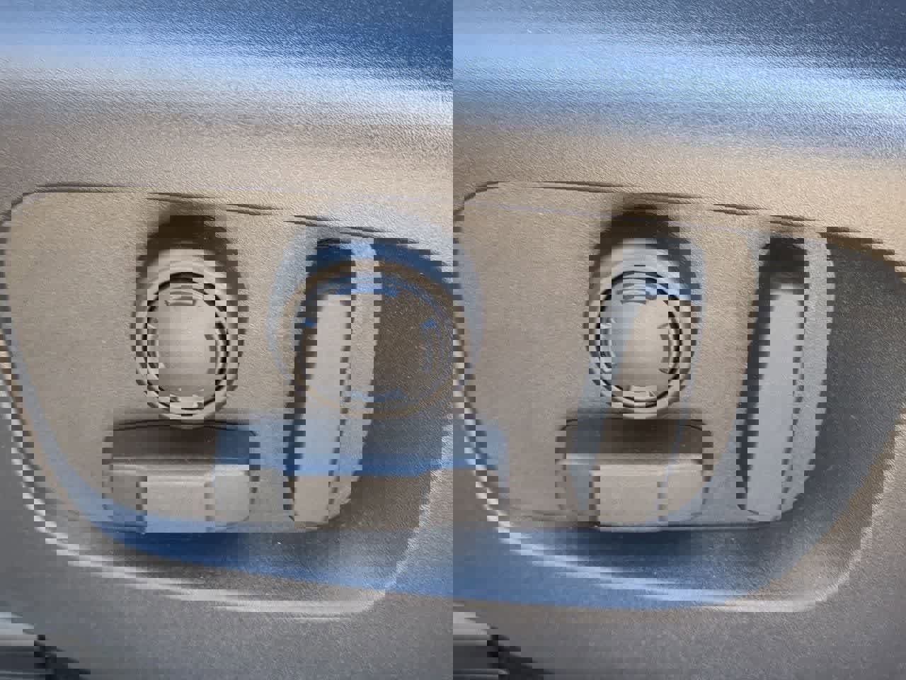 Used 2023 Land Rover Range Rover Evoque S image 15