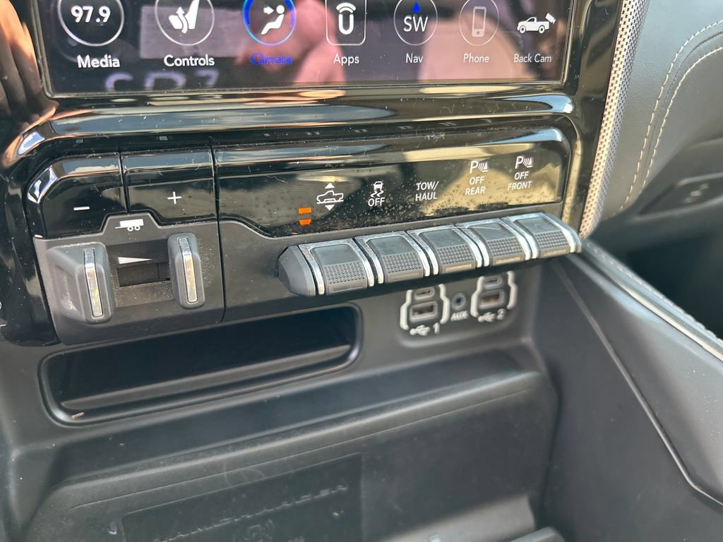 Used 2021 RAM 1500 Limited AWD/4WD image 38